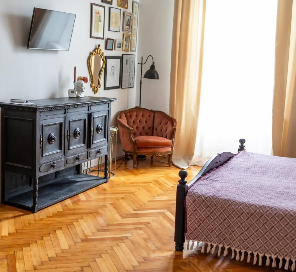 Maxim'S Place Temeşvar Dış mekan fotoğraf